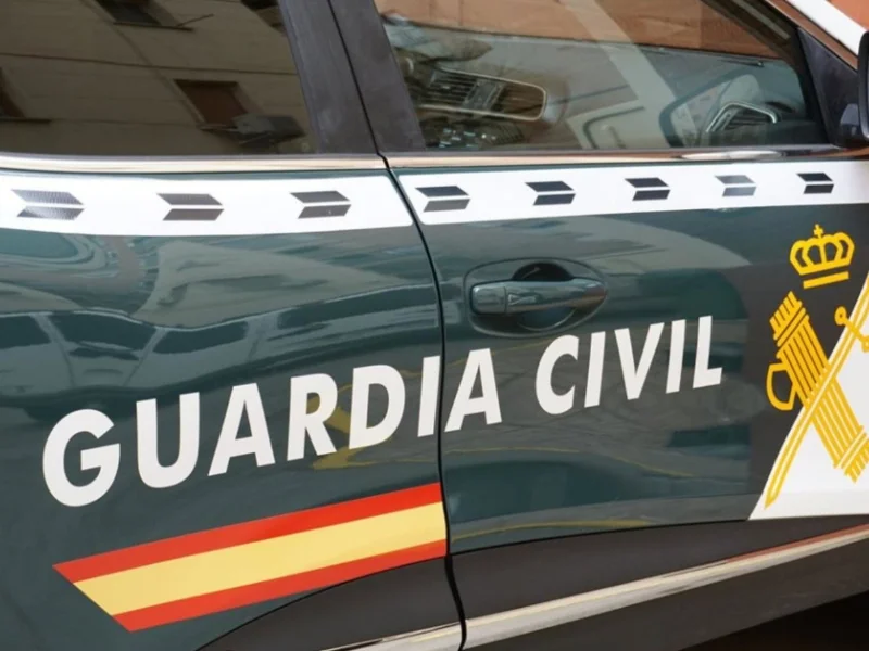 Vehículo de la Guardia Civil durante una investigación policial|Foto: Ok Diario 