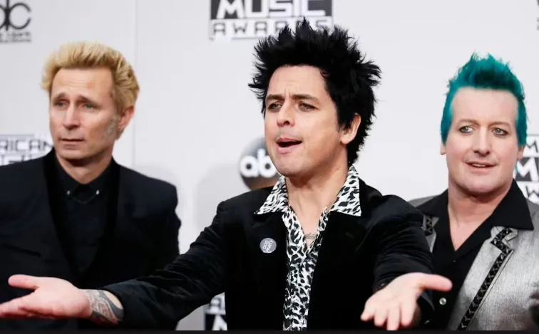 Green Day dará apertura al Super Bowl del 2026 | Foto: Reuters Green Day abrirá el Super Bowl LX el 8 de febrero en Santa Clara, celebrando 60 años del evento, mientras que Bad Bunny será el encargado del espectáculo de medio tiempo.