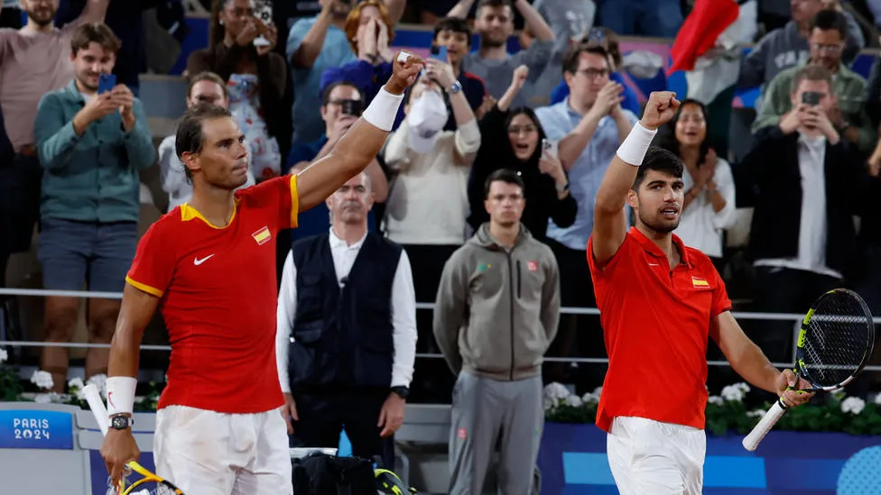 Rafael Nadal y Carlos Alcaraz| Foto: EFE