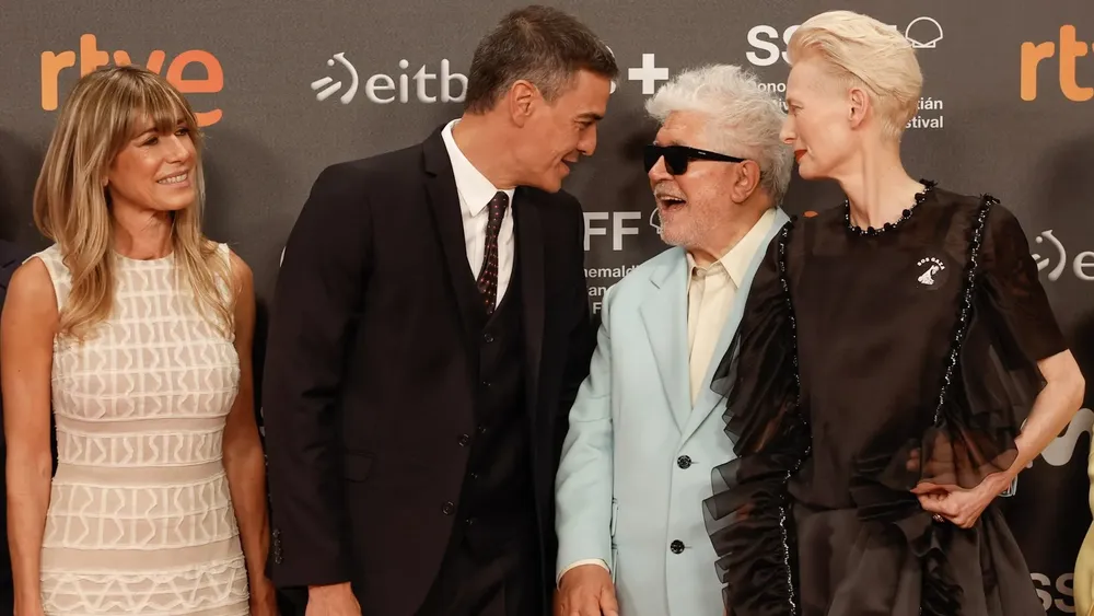 Pedro Almodóvar- premiod Donostia- Pedro Sánchez