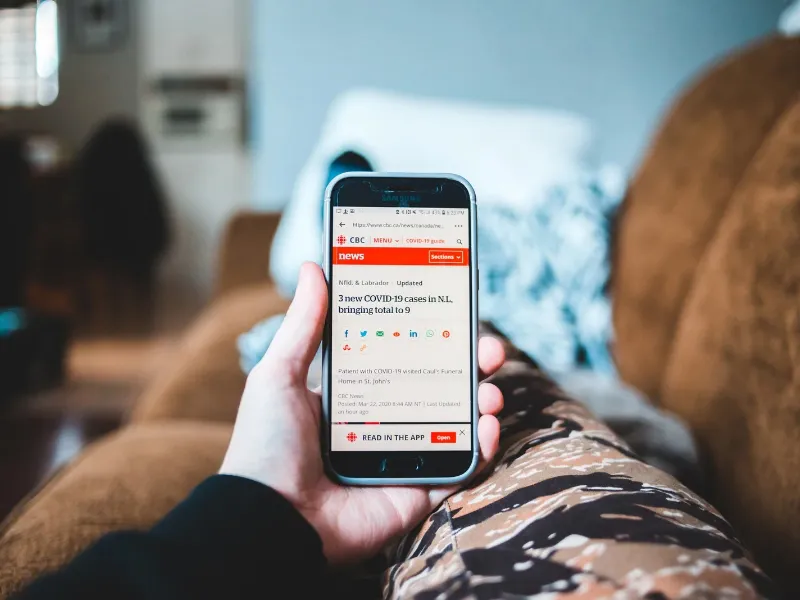 preferencia-medios-comunicacion-espana-2025 La confianza en los medios españoles sigue baja. Analizamos qué diarios lideran en audiencia digital, suscripciones y credibilidad, según datos recientes de GfK DAM y otros informes
