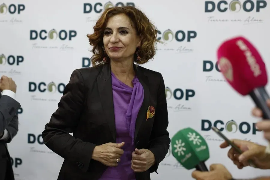 La vicepresidenta del Gobierno y ministra de Hacienda, María Jesús Montero|Foto: EFE/Jorge Zapata El déficit público sube a €5.039 millones en el primer trimestre 