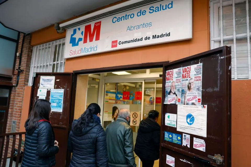 Las bajas laborales crecen el triple frente a la afiliación a la Seguridad Social|Foto: EFE/Mariscal Las bajas laborales crecen el triple frente a la afiliación a la Seguridad Social desde 2019

