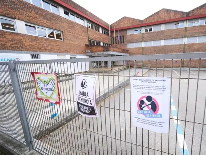 Acoso escolar en España: Fiscalía alerta sobre 1.196 casos|Foto: Europa Press/Juanma Serrano La Fiscalía registra 1.196 casos de bullying en 2024 y advierte sobre el impacto del ciberacoso, el absentismo y el mal uso de la tecnología en menores