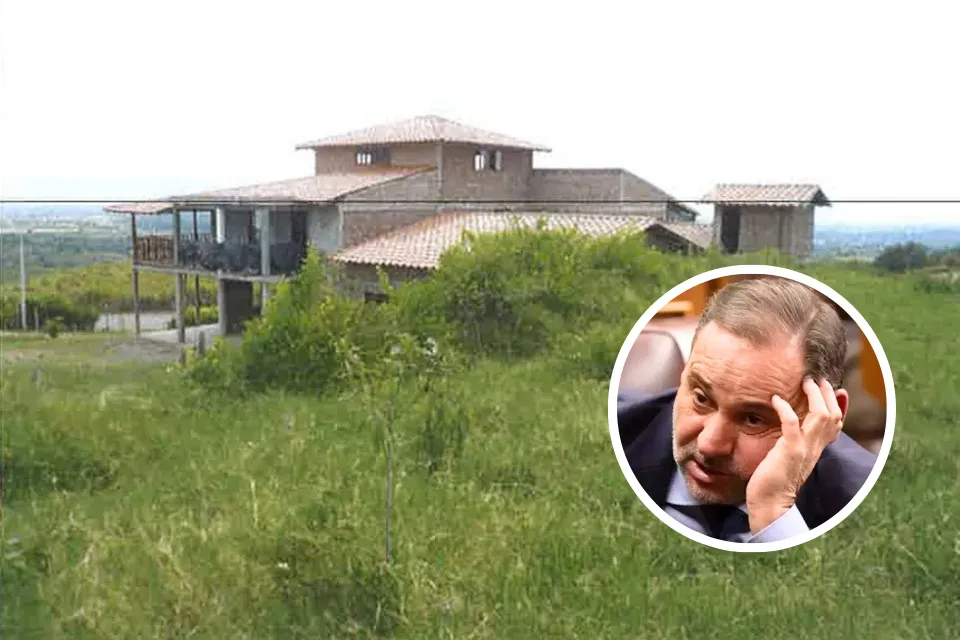 Casa de José Luis Ábalos en Tuluá (Colombia)|Foto: El País/Informe de la UCO  La UCO encuentra un inmueble de Ábalos en Colombia comprado por 2,1 millones en 2003