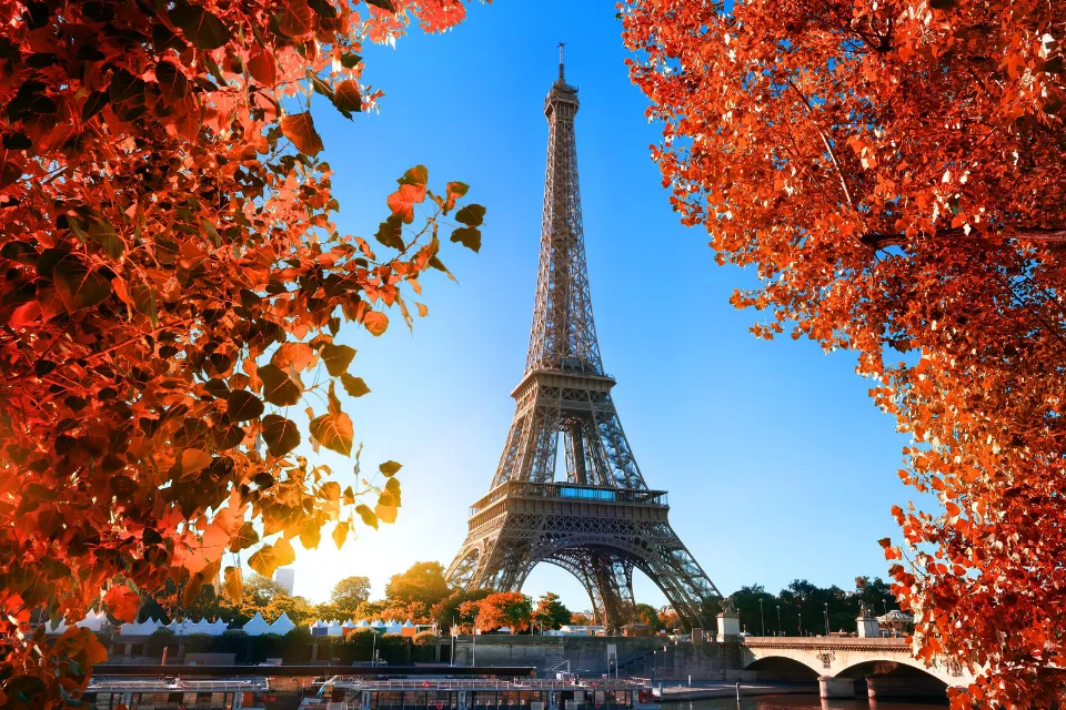 París en otoño - Torre Eiffel 