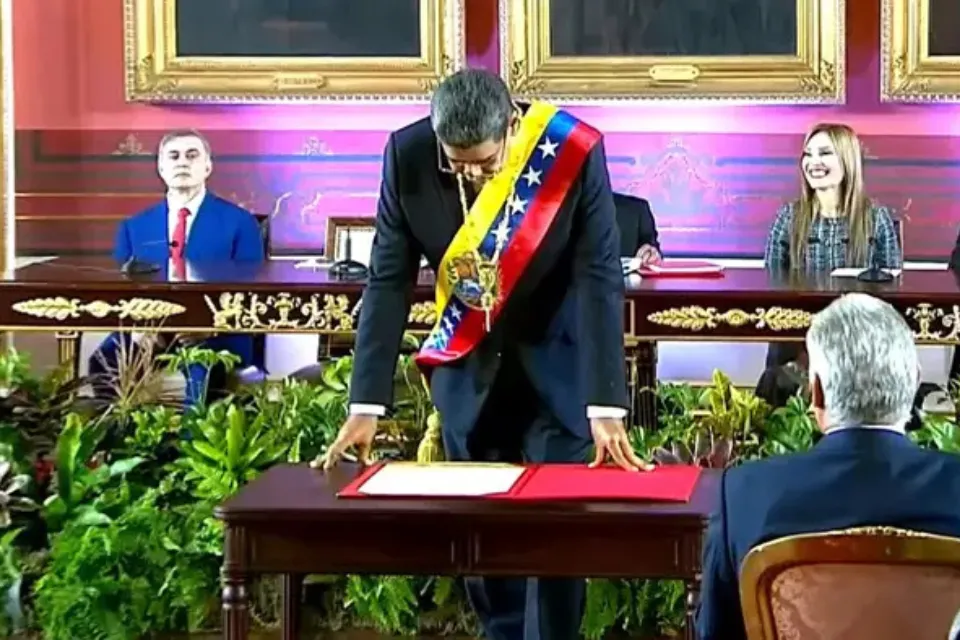 Nicolás Maduro toma posesión como presidente de Venezuela - Europa Press/Youtube de Maduro