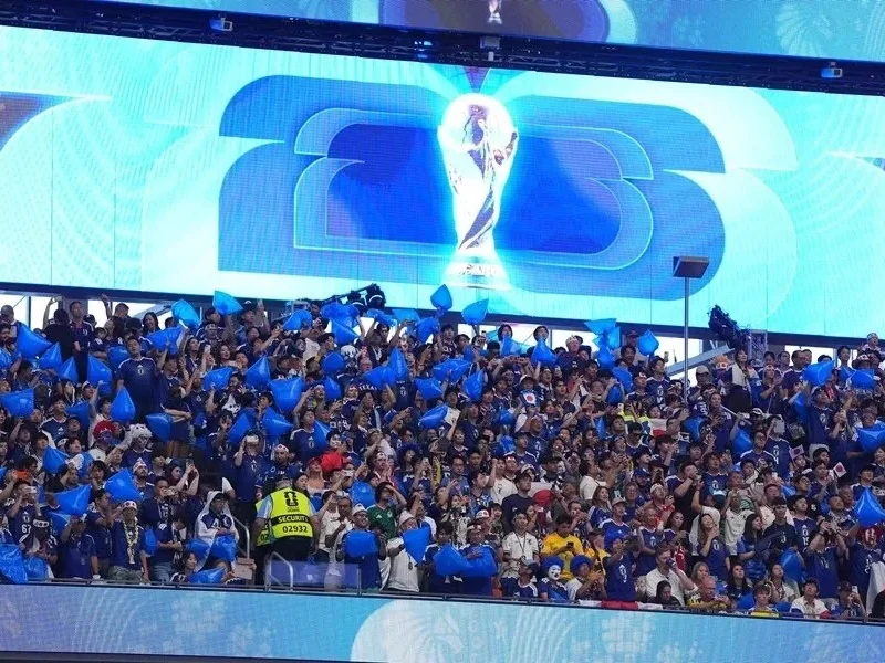 estadio-lleno-de-aficionados-con-banderas-celebrando-un-gol-en-el-mundial-2026|Foto: EFE 