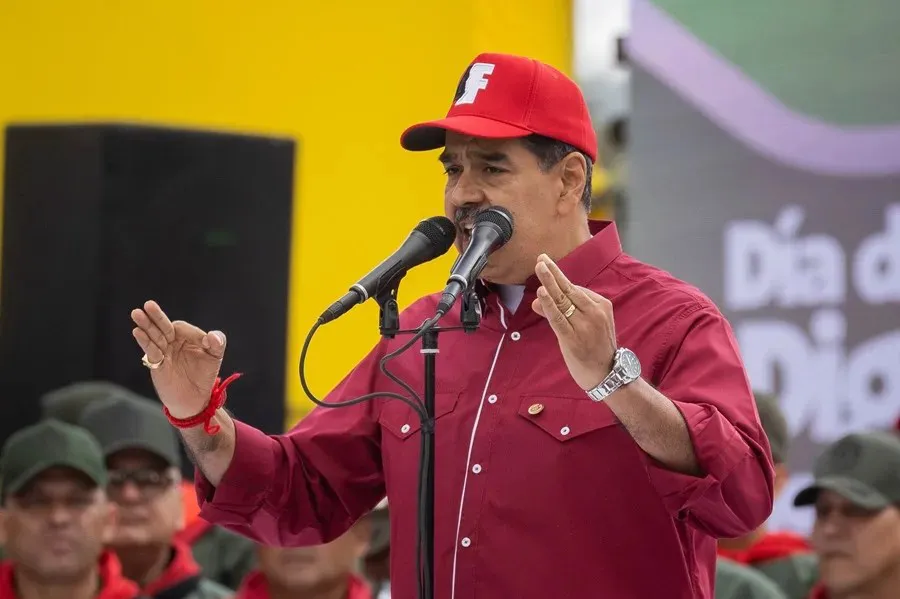 Nicolás Maduro | Foto: EFE / Rayner Peña  El mandatario venezolano, Nicolás Maduro, aseguró que su Administración buscará «hasta el último» migrante venezolano en Estados Unidos (EEUU), tras  la reanudación de vuelos de repatriación entre ambos países