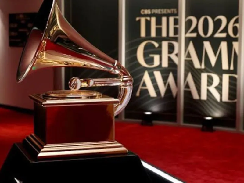 ganadores-principales-premios-grammy-2026-escenario-angeles|Foto: CNN  Descubre quiénes fueron los grandes triunfadores de los Premios Grammy 2026. Un repaso por los ganadores clave en una noche histórica para la música global