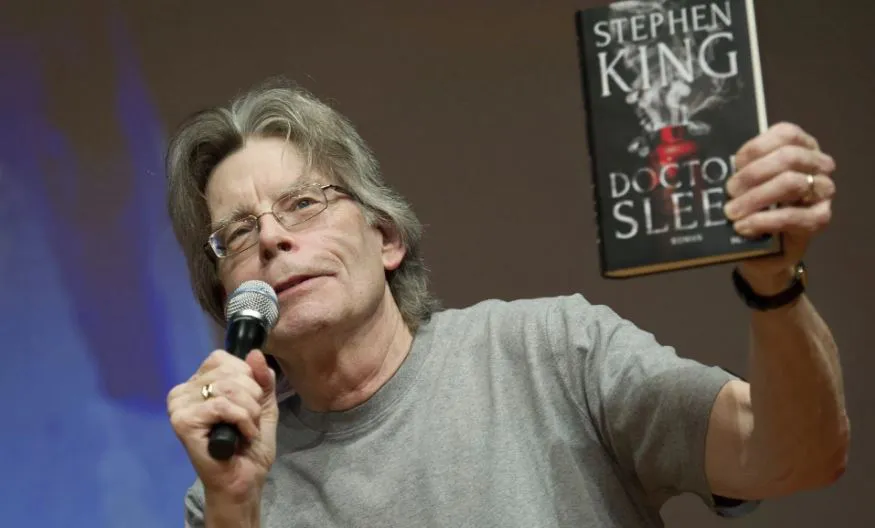Stephen King, escritor estadounidense|Foto: EFE/Maja Hitij Un nuevo estudio revela que Stephen King es el autor más vetado en las escuelas de Estados Unidos haciendo evidente una creciente división geográfica en las políticas de censura educativa del país.