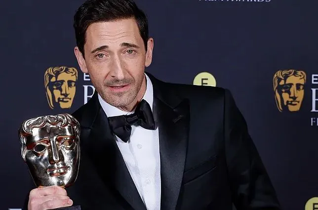 Premios BAFTA 2025 | Foto: AP Newsroom | Joel C. Ryan - AP Newsroom Ganadores de los premios BAFTA 2025 celebraron una noche de gloria en Londres