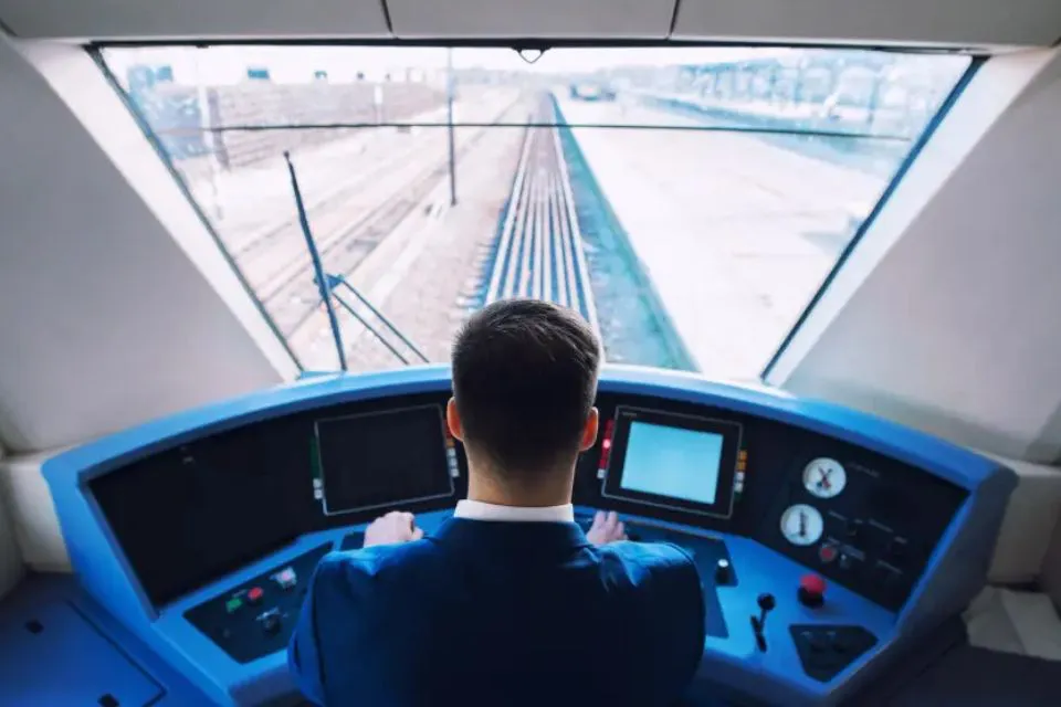 maquinista de Renfe: cuáles son los requisitos - 20minutos/Freepik