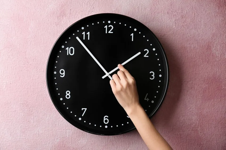reloj - Economia - Cultura Ocio 