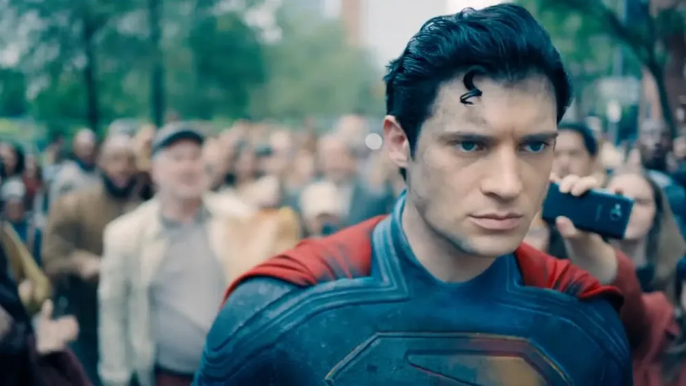 Escena de la película "Superman" 2025|Foto: IMDb James Gunn anuncia "Superman: Man of Tomorrow", la próxima película del Hombre de Acero, que no será una secuela directa y llegará a los cines el 9 de julio de 2027 como parte de su nuevo universo DC.
