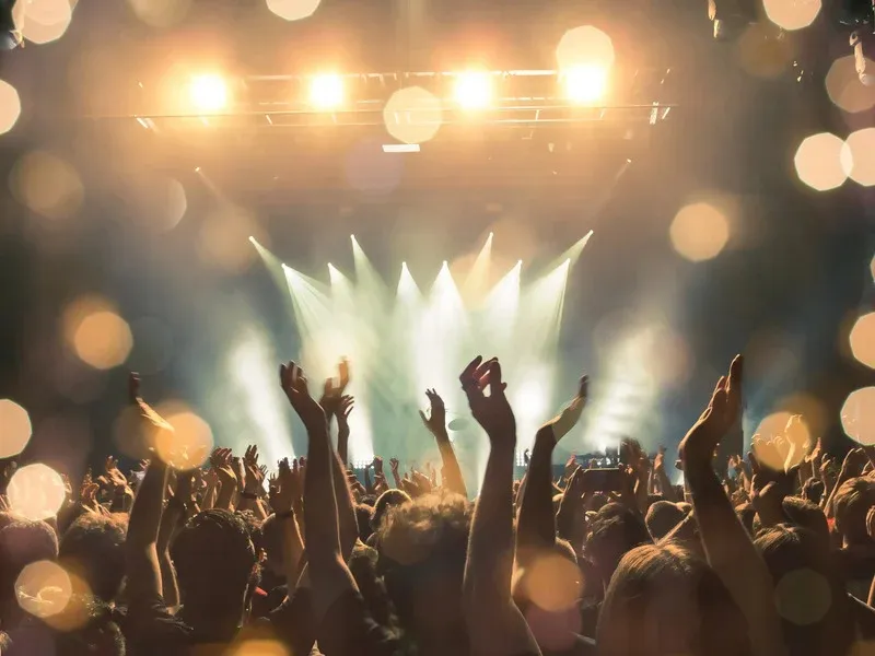 Festivales en Madrid 2025: guía completa con fechas, artistas y entradas Descubre los festivales más destacados de Madrid en 2025: música urbana, rock, pop y más, con artistas internacionales y propuestas emergentes