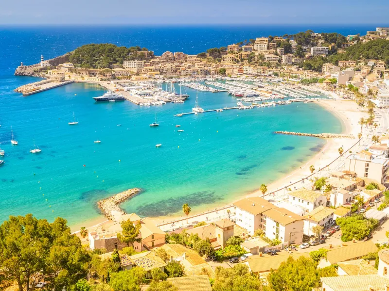 lujo-inmobiliario-espana-precios-record El lujo inmobiliario alcanza récords en España: hasta 10.000 €/m² en compraventa y alquileres de 25.000 € mensuales en Baleares, Andalucía y Cataluña
