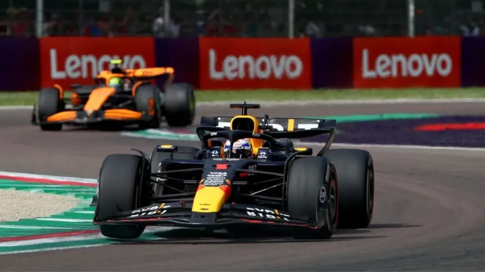 Max Verstappen se quedó con el Gran Premio de Emilia – Romaña1