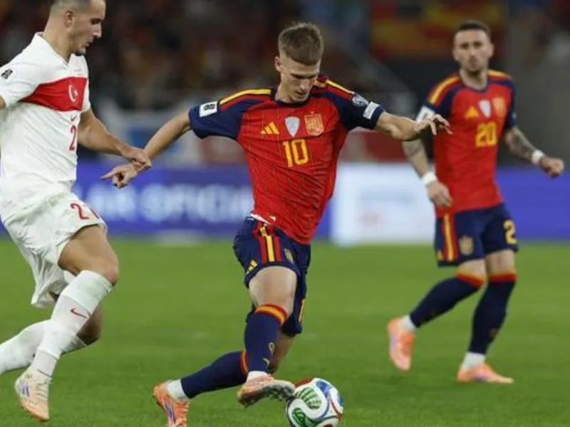 espana-clasificacion-mundial-2026-invicta-record|Foto: Sport.es España se clasifica invicta al Mundial 2026 tras empatar con Turquía y firma récord histórico con 31 partidos sin perder  
