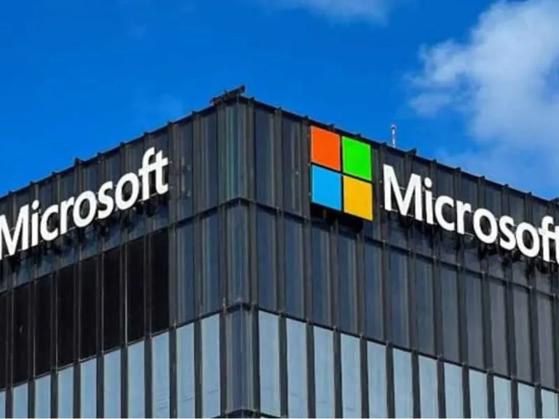 Microsoft (Archivo) | Imagen: Microsoft  Microsoft revisa si su plataforma Azure fue utilizada por Israel para vigilancia masiva en Gaza. La empresa asegura que este uso violaría sus políticas de IA responsable