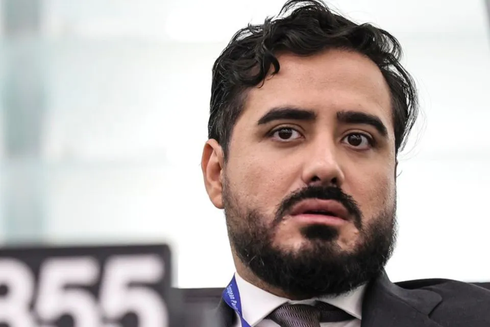 El fundador de SALF en el Parlamento Europeo, Alvise Pérez|Foto: EFE/EPA/Teresa Suarez Otra imputación: Supremo abre causa contra Alvise por sus mensajes contra fiscal de Valencia
