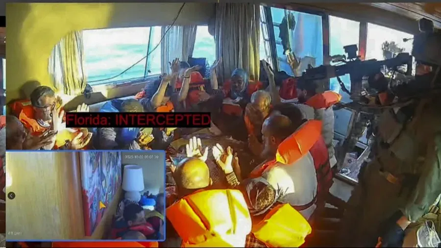 Barco Florida de la flotilla interceptado por la Armada israel|Foto: EFE/Captura de la señal de la Global Flotilla Sumud España activa asistencia consular en Israel a activistas de la Flotilla Global Sumud

