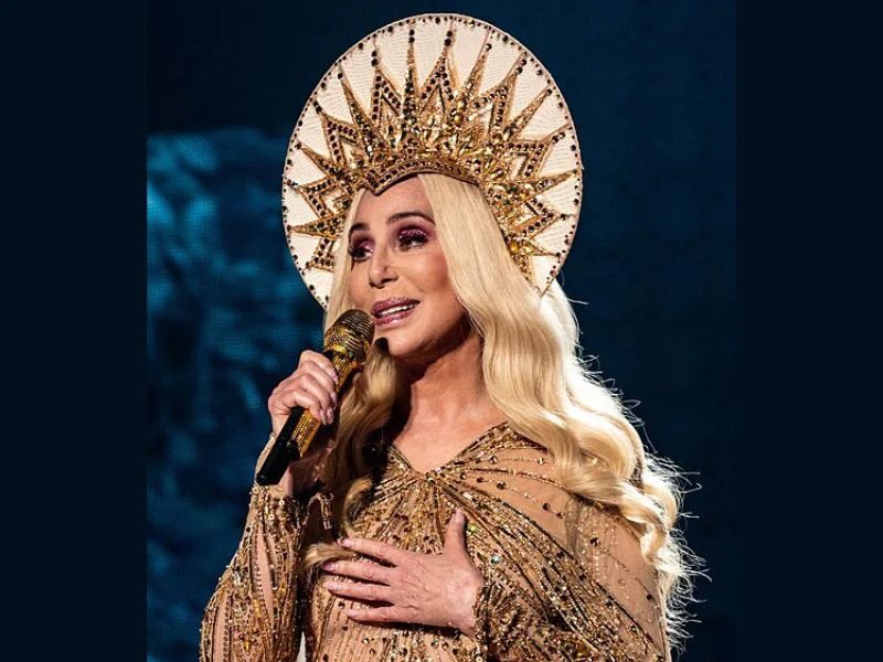 retrato-de-estilo-clasico-de-la-cantante-y-actriz-estadounidense-cher|Foto: Wikipedia 