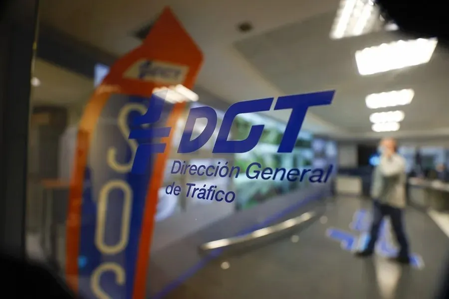 Sala de pantallas de la DGT|Foto: EFE/Cabalar La IA de la DGT recibe 45.000 consultas en su primer mes