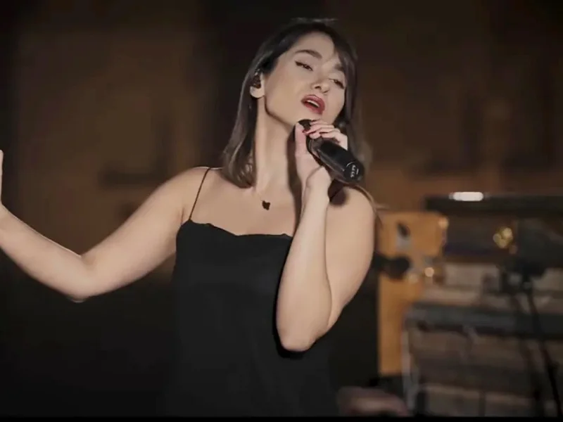 iran-condena-cantante-youtube|Foto: El Mundo 