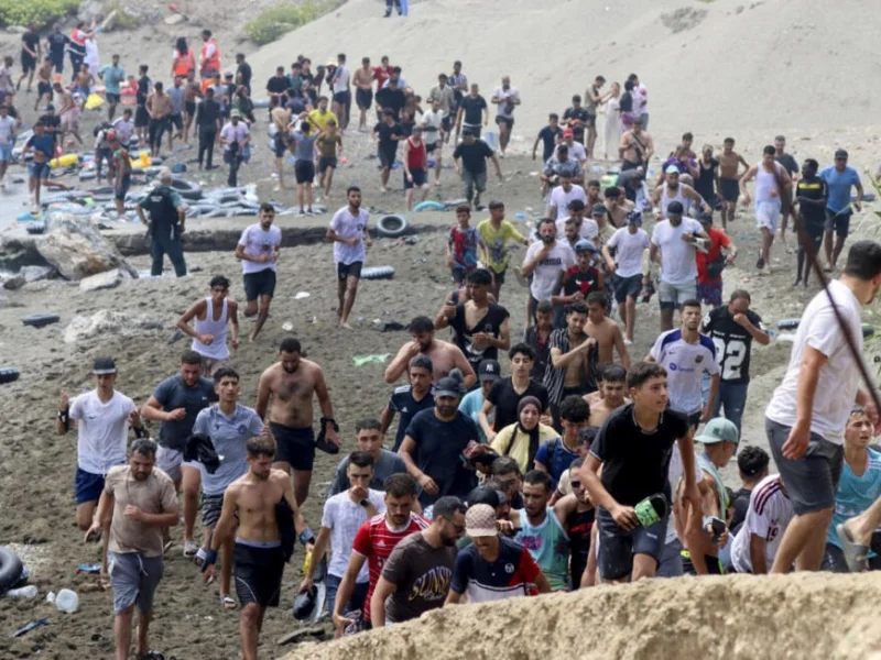 Saturación en Ceuta por la crisis migratoria y rechazo del Estado|Foto: EFE 