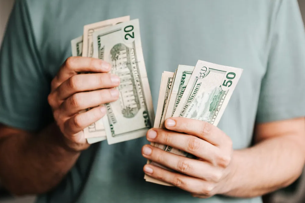 Dinero